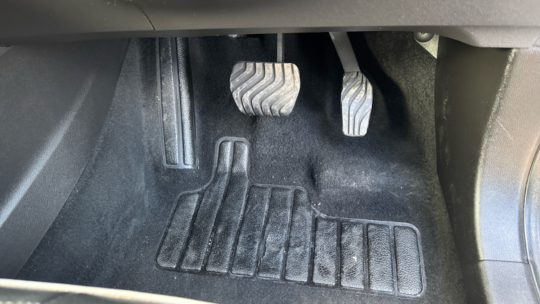 Renault Captur 1.6 E-Tech full hybrid 145 Techno 5dr Auto Hybrid Hatchback